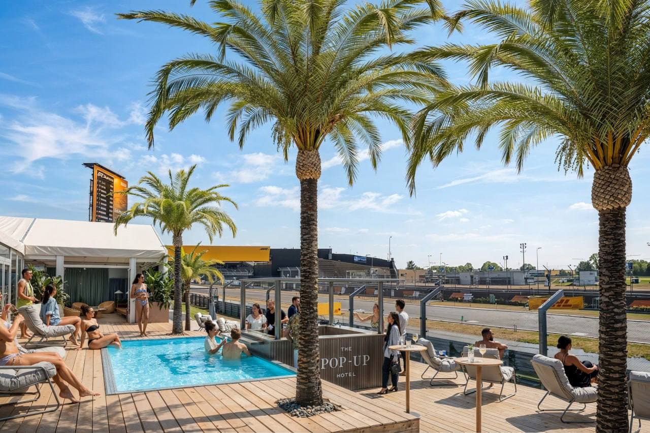 Сільверстоун перетворюється на Маямі