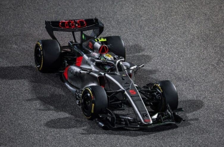 Знімальний день Audi: поєднали корисне з корисним